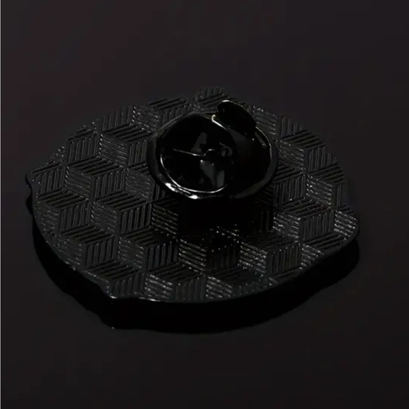 Queer All Year pride pin gift rainbow LGBT+ gay flag new - Picture 3 of 3